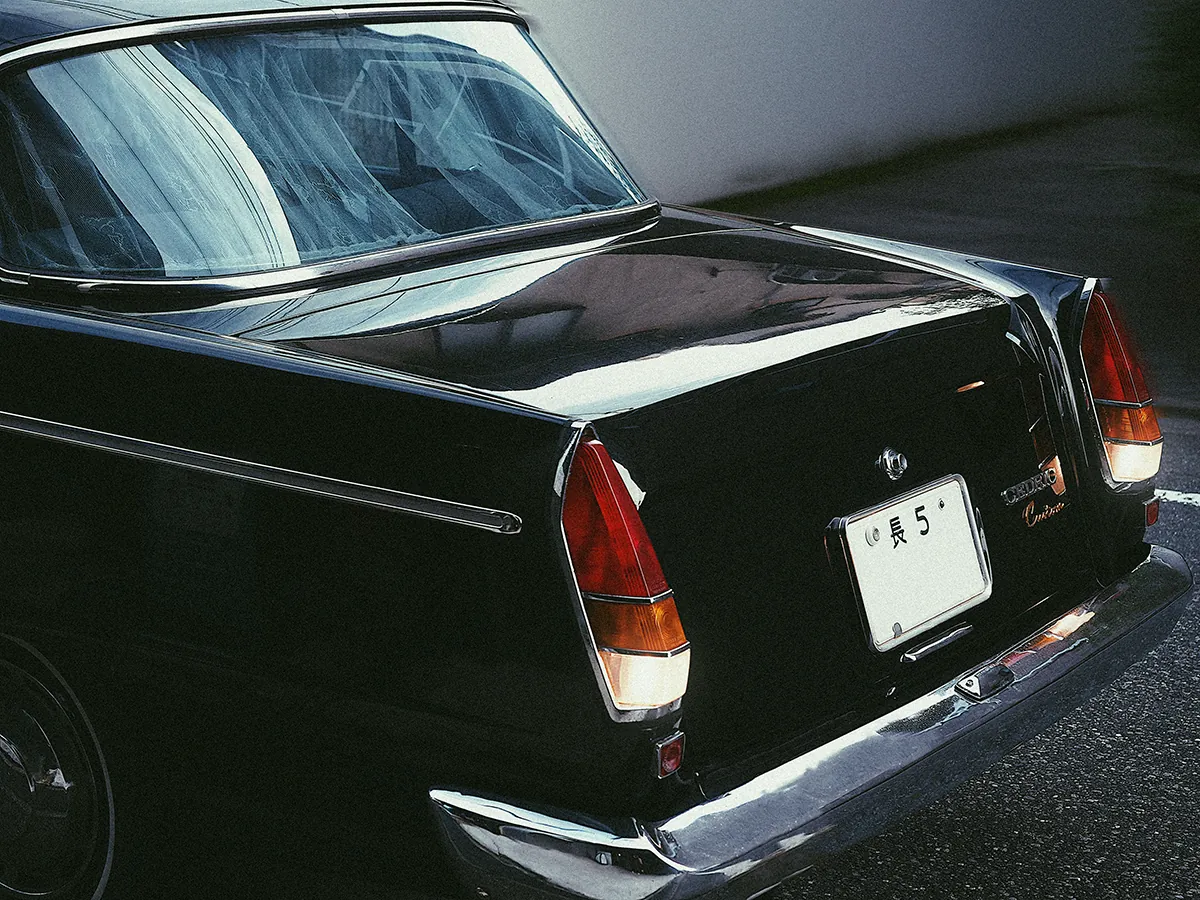 Rear three-quarter